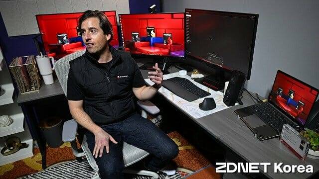 8일 스냅드래곤 X 관련 시연을 진행하는 퀄컴 관계자. (사진=지디넷코리아)