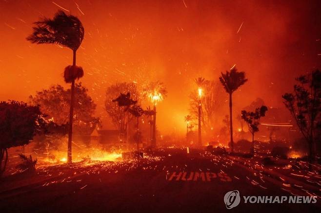 LA 대형 산불 [UPI 연합뉴스. 재판매 및 DB 금지]