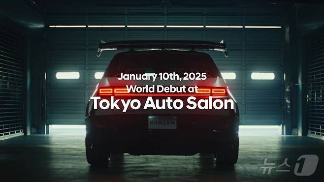 현대차의 고성능 전기차 아이오닉 5 N 드리프트 킹 에디션 티저 영상 갈무리.