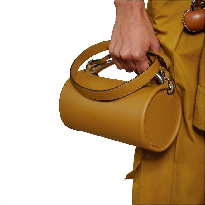 HERMÉS