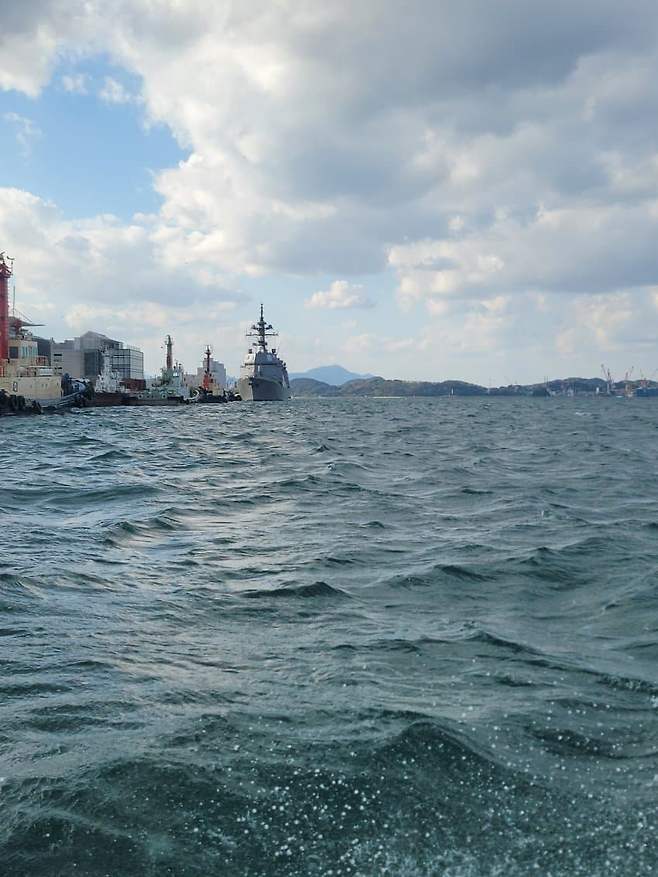 3fb8c32fffd711ab6fb8d38a4083746f75683133cc53e74f1d707a9af5acd4b3ce5f566003f9b51699a104d136