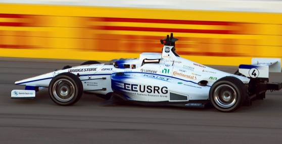 심현철 한국과학기술원(KAIST) 전기·전자공학부 교수가 이끄는 팀 카이스트 자율주행 레이싱카. [연합뉴스]