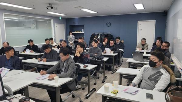 심의위원회 모습