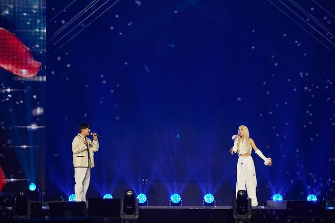 슈퍼주니어 려욱(왼쪽), S.E.S. 바다. 사진 제공=SM엔터테인먼트