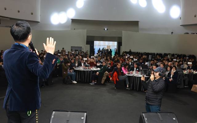 (사)대한민국방송코미디언협회(회장 김학래, 이하 '코미디언협회')가 새해를 맞아 코미디 선후배간 돈독한 우정과 화합을 다지는 2025년 신년회를 갖는다. 사진은 지난해 신년회 모습. /코미디언협회