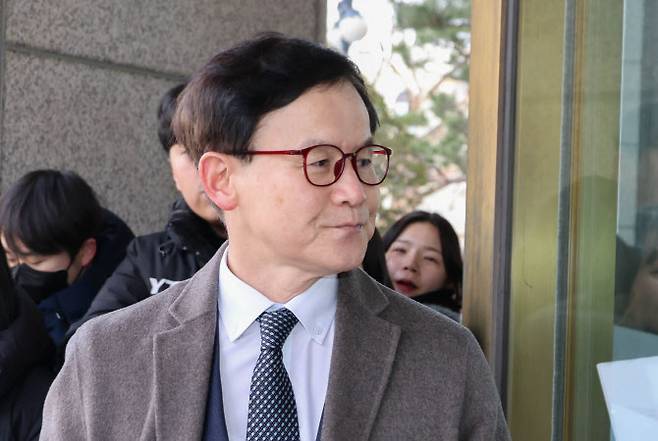 윤석열 대통령의 법률대리인인 배진한 변호사가 지난 3일 서울 종로구 헌법재판소 소심판정에서 열린 윤석열 대통령 탄핵 사건에 대한 2차 변론준비기일에 출석하고 있다. (사진=공동취재단)