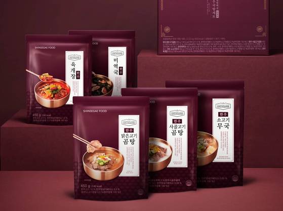 신세계푸드가 23일까지 ‘네이버 스마트스토어’에서 프리미엄 브랜드 ‘호텔컬렉션’ 냉동 국탕류 5종 선물세트를 최대 28% 할인 판매한다. 사진 신세계푸드