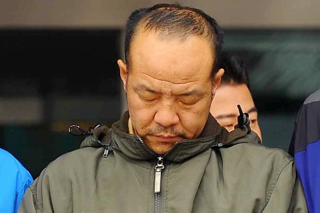 2013년 1월16일은 오원춘 무기징역이 확정된날이다. 사진은 2012년 4월12일 경기 수원 남부경찰서를 나서는 모습. /사진=뉴스1 (경인일보 제공)