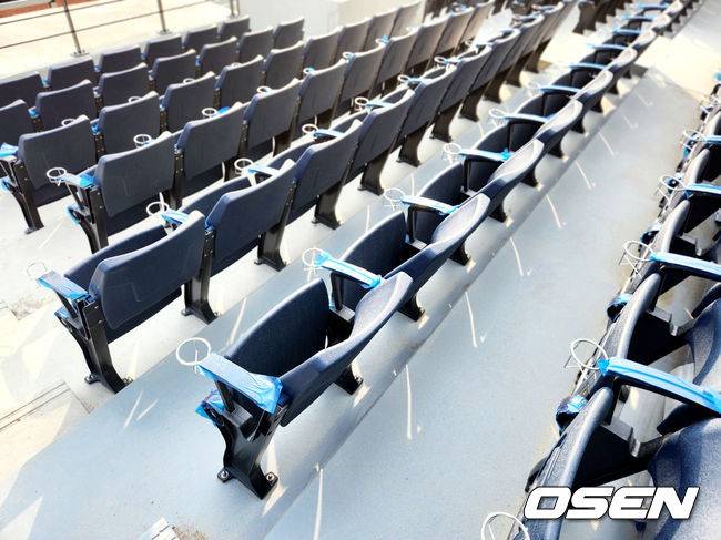 [OSEN=이상학 기자] 대전 새 야구장은 좌석 간격도 넓어져 이동에 불편한이 없다. /waw@osen.co.kr