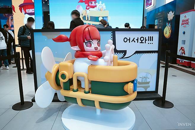 ▲ 스노우메이지가 반겨주는 팝업 스토어!