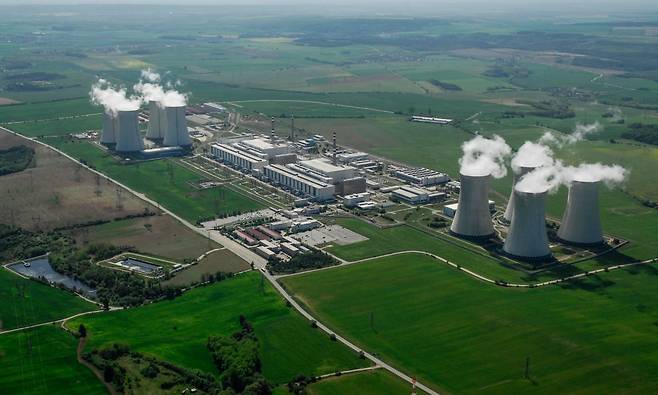 체코의 두코바니 원전 전경. 한국수력원자력은 이곳의 24조 원 규모 추가 원전 건설사업을 수주하는데 성공했다. 사진=한국수력원자력 제공