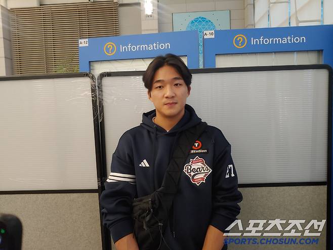 두산 김대한이 19일 출국에 앞서 취재진을 만나 인터뷰를 실시했다. 사진=한동훈 기자