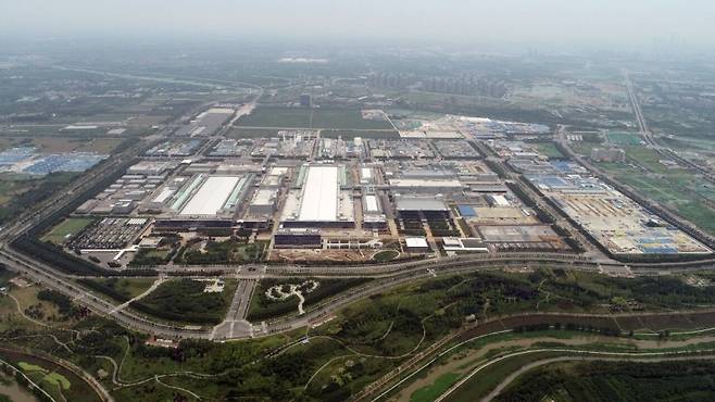Samsung Electronics' NAND flash memory chip manufacturing facility in Xian, China (Samsung Electronics)