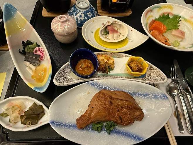 0be8f574bc846880239d8fe14f9c706ea216c7612ec3a19b52b9039d25afad1c834d3375d0b186cc6d5f181acf49e64f11ea76c20a