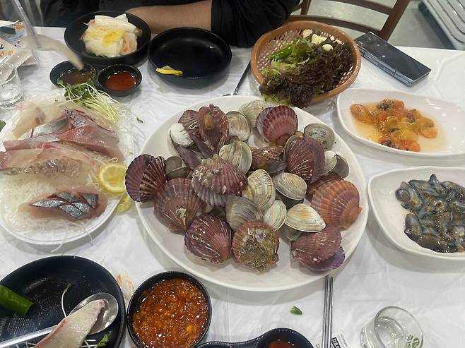 1737373963180-5.jpg 와이프 생일 기념 대게랑 회 (노량진)