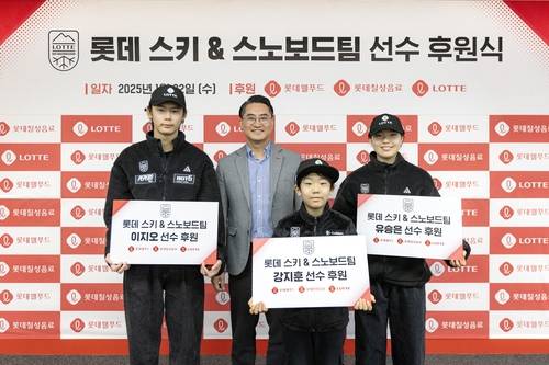 왼쪽부터 이지오, 이승조 대홍기획 상무, 강지훈, 유승은. [대홍기획 제공. 재판매 및 DB 금지]