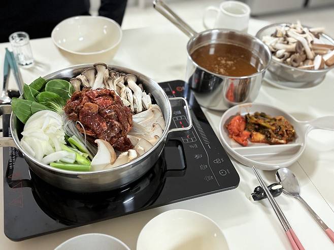 불고기버섯전골에 한잔 먹어요~