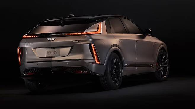 2025 캐딜락 리릭V