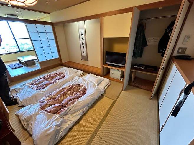 7ceef670c08a1af623e8f094359c701c74119d06b656297246c1e312761015fb16c2c110905a1834809f630870e9c1818e61cff7f8