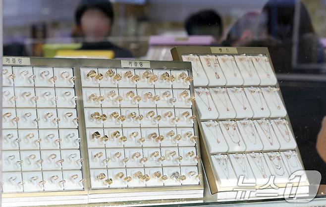 서울 종로구의 한 귀금속 도매상가./뉴스1 ⓒ News1 이동해 기자