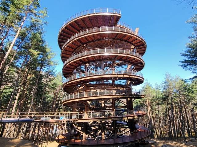 ▲ 태백산 하늘전망대. 한국관광공사·국립공원공단 제공