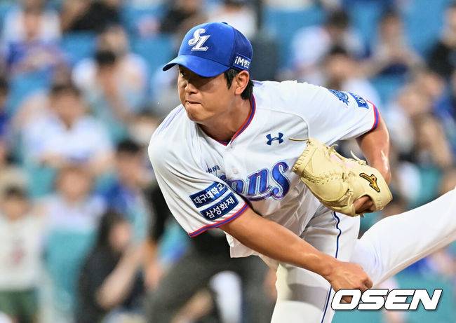 [OSEN=대구, 이석우 기자] 30일 대구 삼성라이온즈파크에서 2023 신한은행 SOL KBO리그 삼성 라이온즈와 한화 이글스의 경기가 열렸다. 삼성 라이온즈 양창섭이 역투하고 있다. 2023.06.30 / foto0307@osen.co.kr