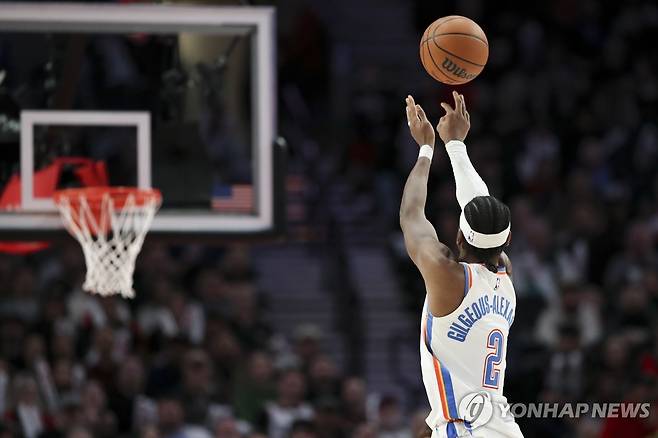 슛을 쏘는 샤이 길저스알렉산더 [AP=연합뉴스. 재판매 및 DB 금지]