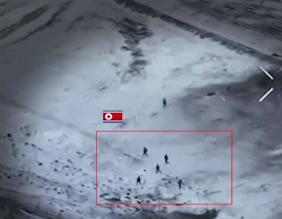 [서울=뉴시스]우크라이나 특수작전군(SOF)은 러시아로 파병 온 북한군 사상자 61명이 발생했다고 주장했다. 우크라이나 특수작전군은 22일(현지 시간) 소셜미디어에 "특수작전군과 북한군 사이 치열한 전투(가 벌어졌다). 특수작전부대 요원이 러시아 쿠르스크 지역의 우크라이나 진지를 공격하던 북한군 21명을 사살하고 40명이 부상하도록 했다"고 밝혔다. (사진=SOF 소셜미디어 갈무리) 2025.01.23. photo@newsis.com *재판매 및 DB 금지