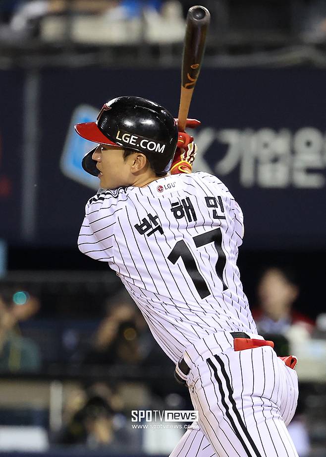 ▲ FA 이적 후 단 한 경기도 빼놓지 않고 정규시즌 모든 경기에 출전한 박해민은 4년 연속 전 경기 출전을 노린다. ⓒ곽혜미 기자