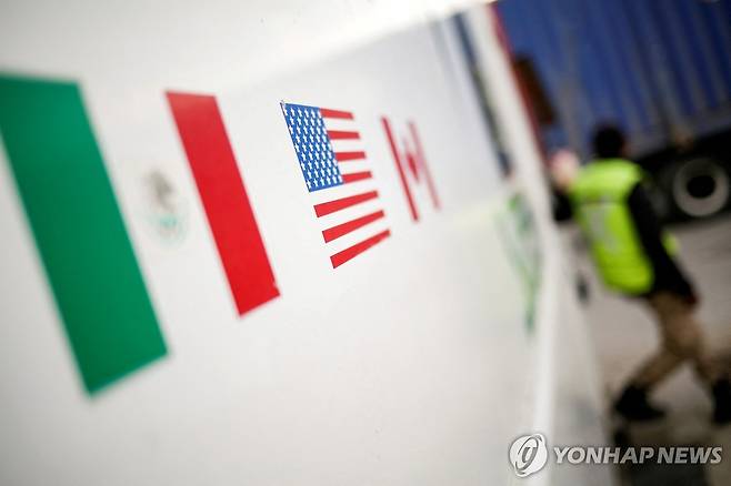 멕시코-미국-캐나다 국기 [로이터 연합뉴스 자료사진. 재판매 및 DB 금지]