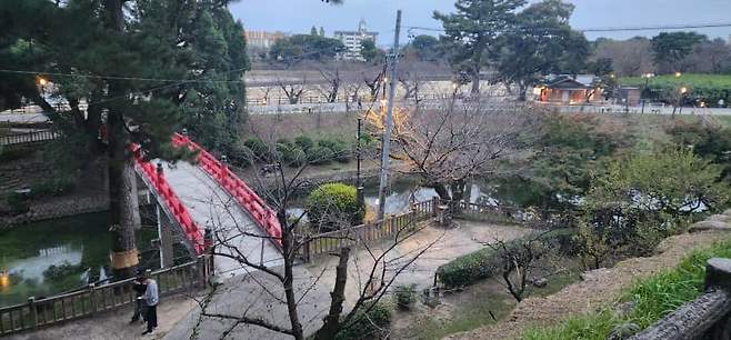 79e58773b58b6af43ae98ee342866a3792b97e289809ff4b47472b44f088e0