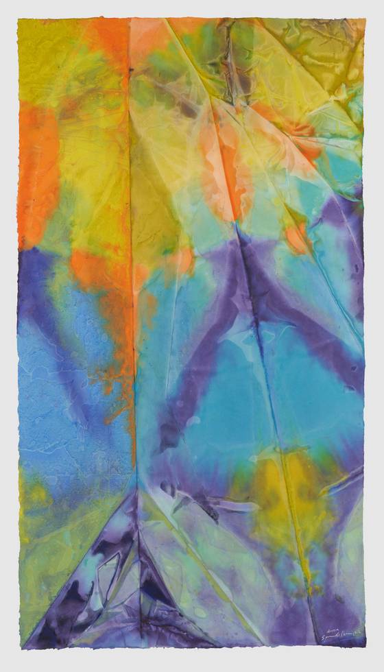Sam Gilliam, Annie, 2022, 화지에 수채, 197.5x108.6㎝. 사진 페이스갤러리