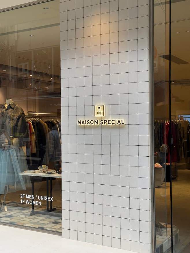 7be98804bd866ff523ee85e04e9c706cf343ad430ed5ff858dcd14334108d8dff6d3a69016aa14c95c70a4b916b6c1e8a6cfd1c19f