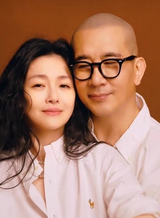 클론 구준엽(55)의 아내이자 대만 톱배우 서희원(48)이 사망설에 휩싸였다.​/사진=서희원 SNS 캡처