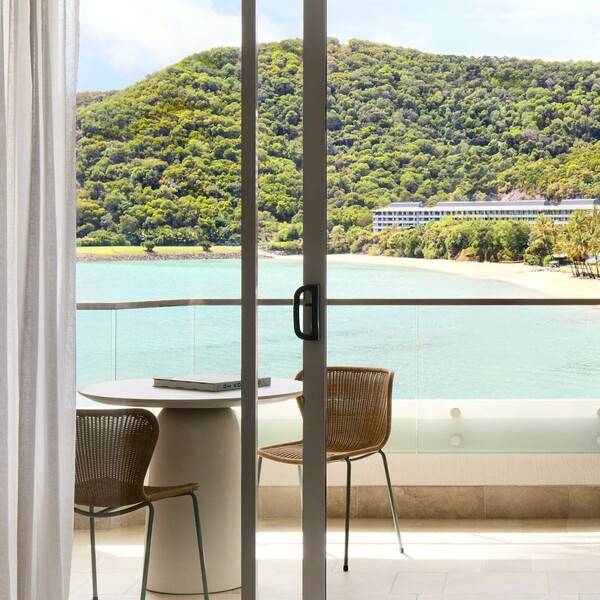 그레이트 배리어 리프의 탁 트인 전망을 자랑하는&nbsp;럭셔리 부티크 호텔, 더 선데이즈 / 퀸즐랜드주관광청&nbsp;