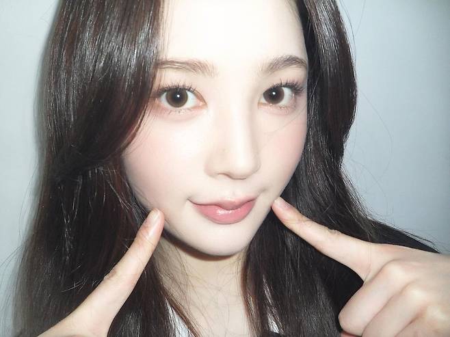에이나