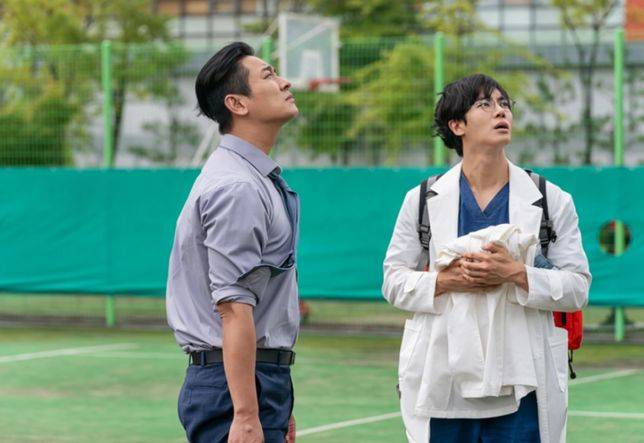 제2의 백강혁이 중요하듯 후배에게 기회와 공간을 만들어주는 배우 주지훈, 시즌2를 기다리며! ⓒ