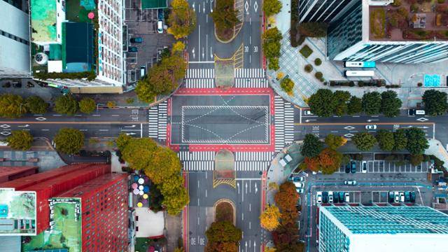 고층 빌딩의 풍경. 게티이미지뱅크