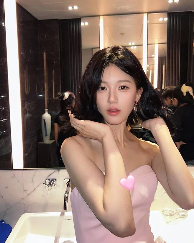 /사진=조로사 인스타그램