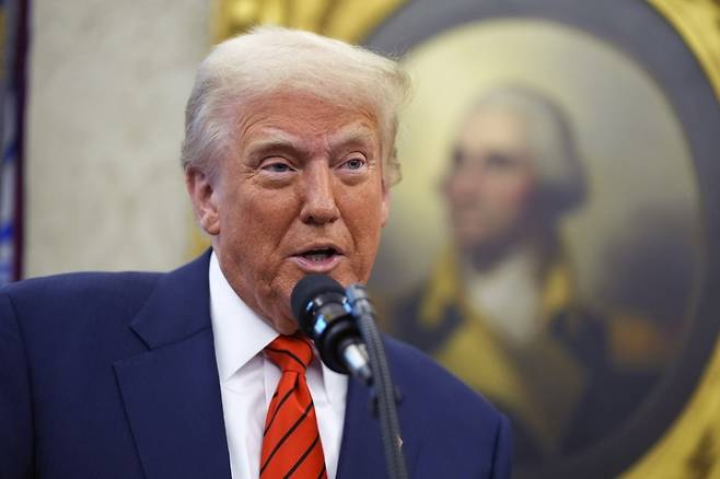 도널드 트럼프 미국 대통령이 7일(현지시간) 다음 주 많은 국가에 '상호 관세'(reciprocal tariffs)를 부과할 것을 발표할 계획이라고 밝혔다.  사진=연합뉴스