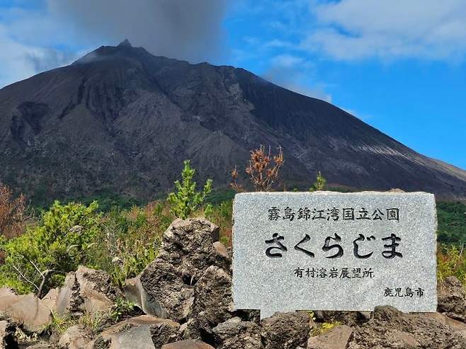 28b9d932da836ff537ee84ec45817c65a78a67c2d57b52e79ed029de74ebba2211dd