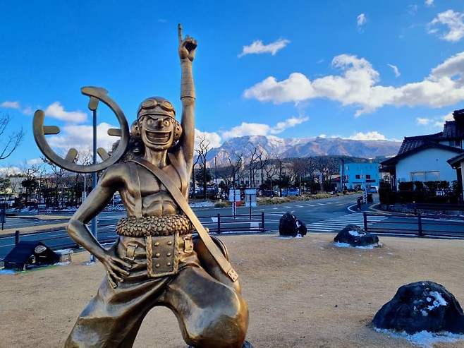 7fed8273b58068fe51ee82e14f807573fd2d1e35b5e11ce19999c342a6526df4