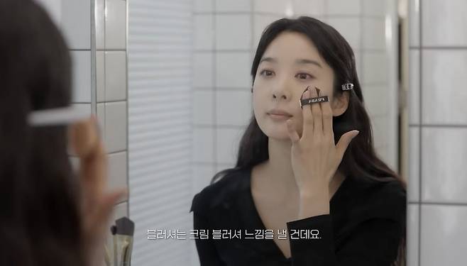 유튜브 〈MOCA 이청아〉