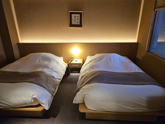 06bcdb27eae639aa658084e54484746f3419b383d8ec6a323adf1156597c262b88541294cb70824243487ac6