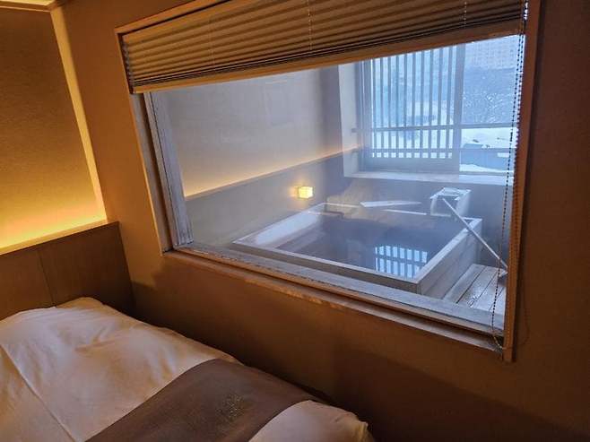 06bcdb27eae639aa658084e54484746f3419b383d8ec6a323adf115628266762dcf80a49c7d7312f37d1c180479866