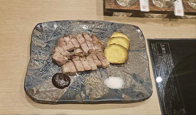 06bcdb27eae639aa658084e54484746f3419b383d9e960343ed416562826636253f9de78d7d0e1962a3056eedcfaf6