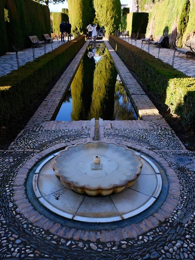 098ef300bc876cf426ee9ffb1cc1231d581af114e4d6a80cfac22659