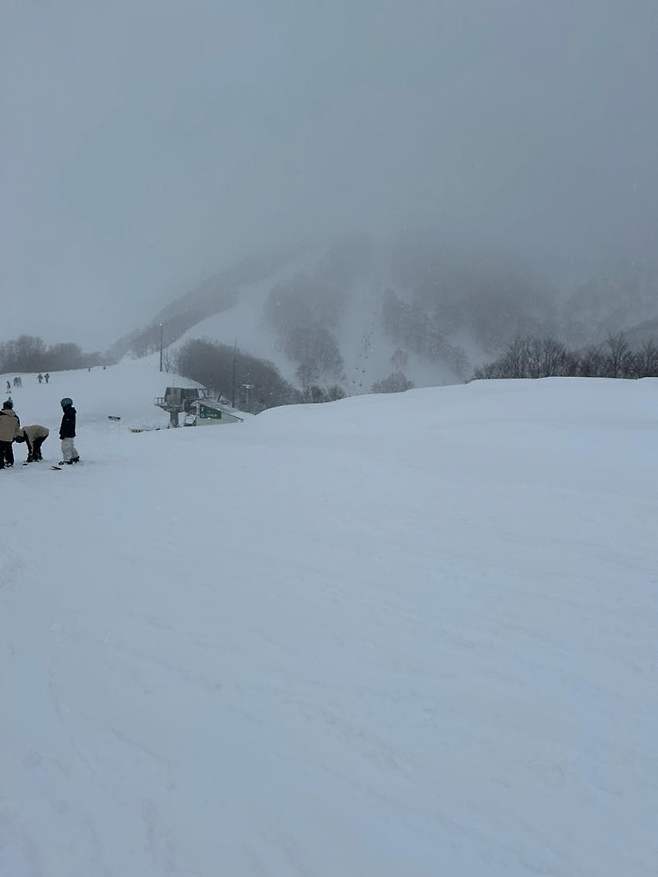 06bcdb27eae639aa6580e6bd19c52b026773e5fc02ff32990657478c8924019de2d7f0836468bf1cf61f80bf0cb04710fb9311a01b081d