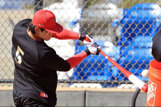 KIA 김도영이 미국 캘리포니아주 어바인 스프링 캠프에서 타격훈련을 하고 있다. 어바인=연합뉴스