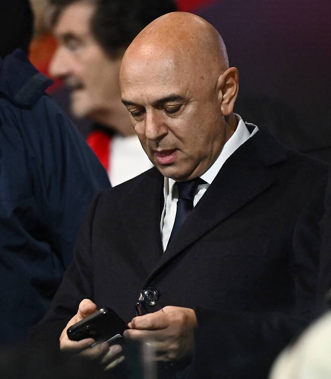 ▲ 토트넘 홋스퍼 다니엘 레비 회장은 손흥민의 재계약 건을 놓고 시간을 질질 끌고 있다는 비판을 받고 있다. ⓒ연합뉴스/REUTERS